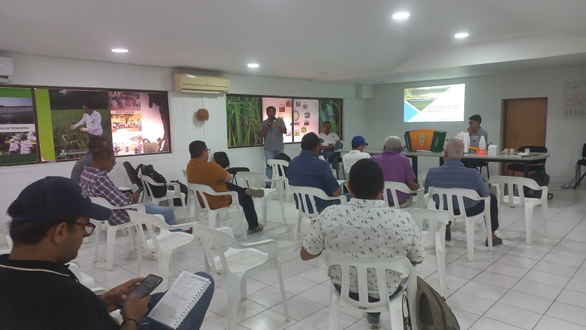 SomosAGROSAVIA's tweet photo. #CICaribia participó en la reunión #76 de la Mesa Técnica Agroclimática de Magdalena, Cesar, La Guajira, Atlántico en la ciudad de Valledupar junto a @FEDEARROZGREMIO @MinAgricultura @FAO_Colombia Durante la jornada se realizó el pronóstico para el sector agropecuario para abril. https://t.co/AJ4jh8rSvL