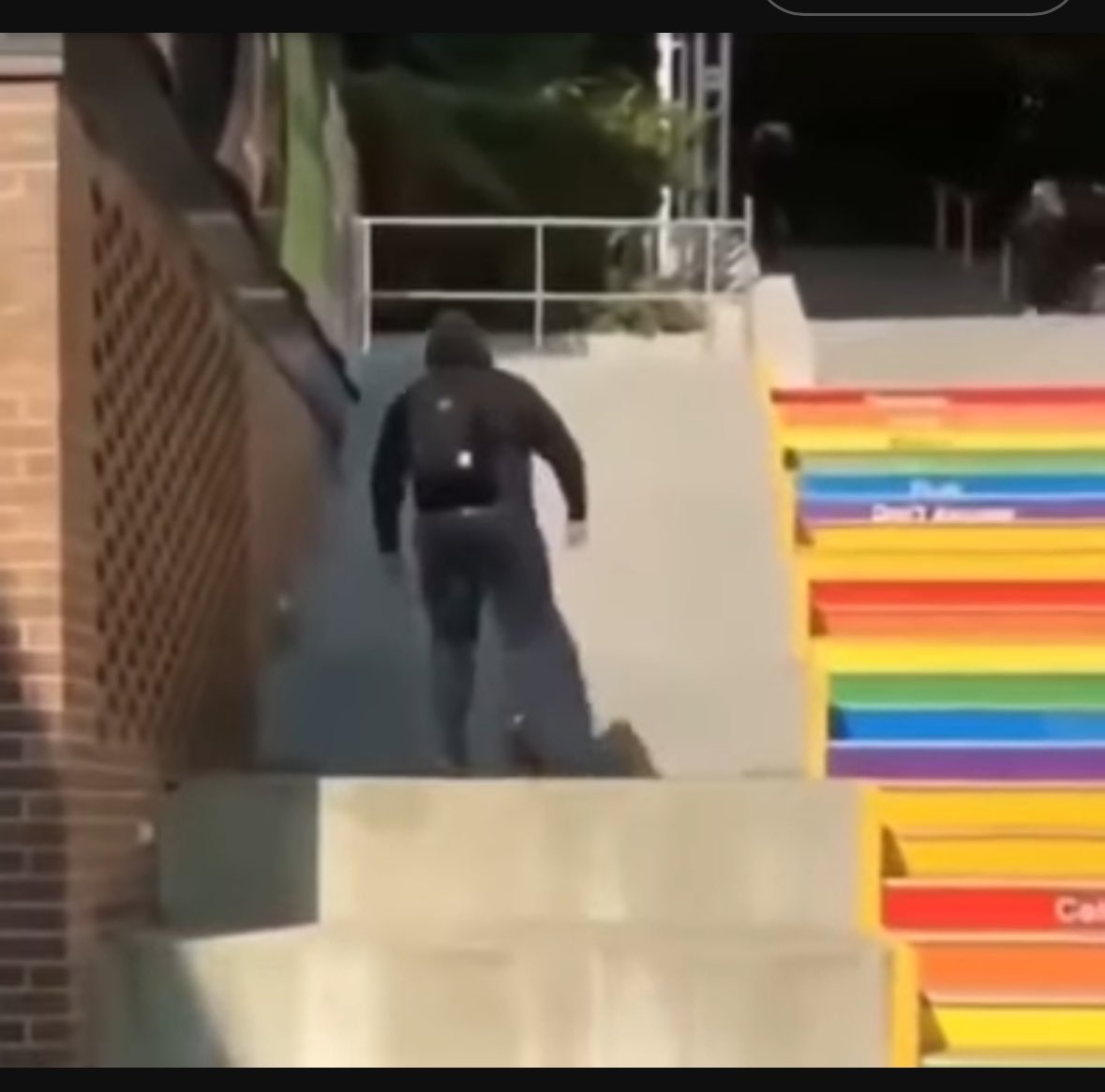Comrade_Waluigi's tweet photo. hold on, this is the same fucking place from that one clip six years ago 

did they actually paint over the steeper steps because of that guy lmfao https://t.co/dSKL953G3A