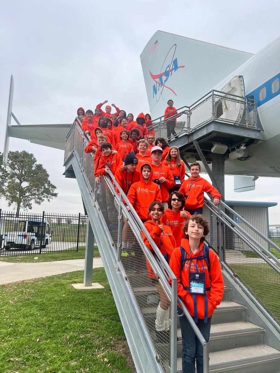 BISHouston's tweet image. Houston we have lift off! Our #NAEJuniorGlobalGames students are at the centre of Mission Control to experience the wonders of space exploration, before a farewell dinner this evening! #BISHouston #GlobalConnectedness #NAETheAmericas #FamilyofSchools #CreateYourFuture