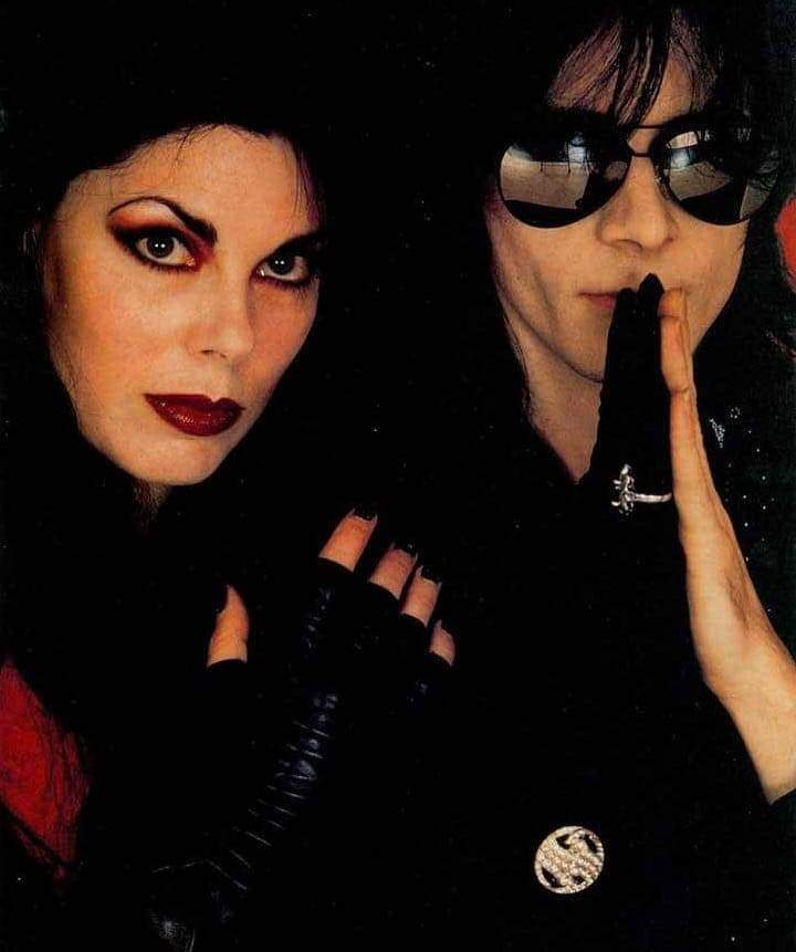 kezwilliams13's tweet image. Patricia Morrison and Andrew Eldritch - The Sisters Of Mercy 
.
#PatriciaMorrison #andreweldritch #thesistersofmercy #gothicrock #postpunk #newwave #80srock