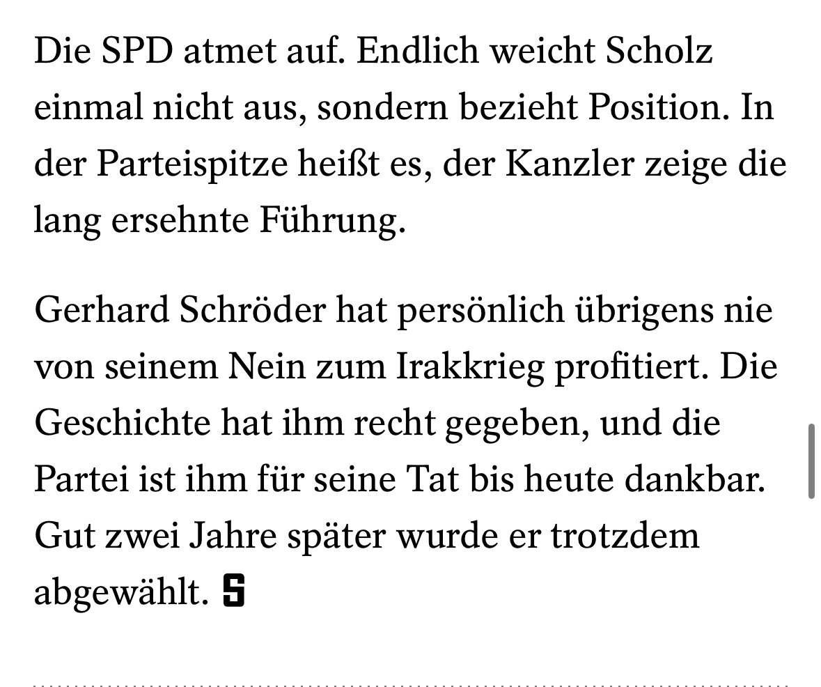 Ferbian_'s tweet photo. Hey @derspiegel: Die Aussage, Schröder hätte nicht profitiert, stimmt nicht. Das Nein zum Irakkrieg wurde nicht erst 2003 zu Kriegsbeginn geäußert, sondern im Bundestagswahlkampf 2002. Eine sehr unbeholfene spätere Bundeskanzlerin flog hingegen unterwürfigst zu George Bush… https://t.co/MpzMPc9HJg