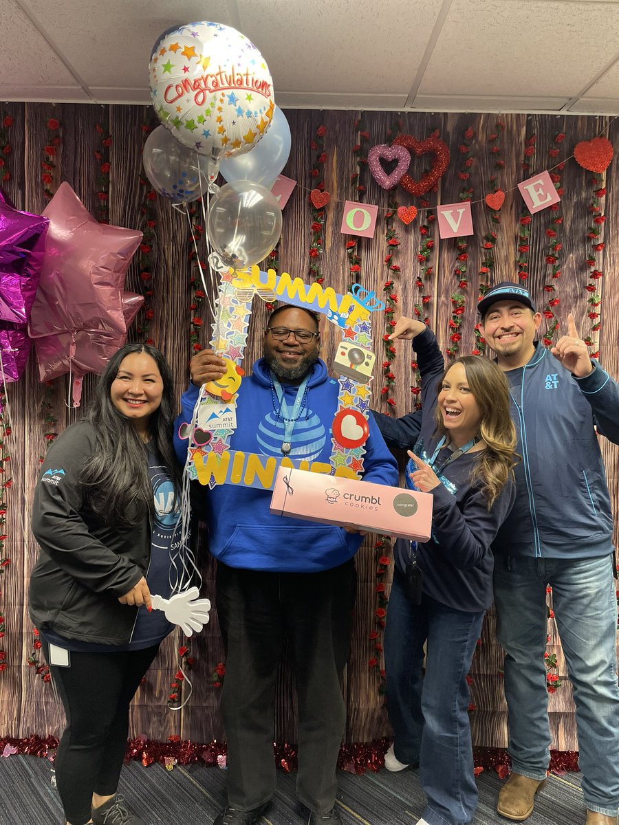 And a Double Congrats to TWO Agents from Dallas 6 on securing a summit spot along with their manager <a href="/Malika_NTX/">Malika Shuman</a> 

Awesome work to Stephen! 
Awesome work to Alvin! 

🎉🎉🎉 <a href="/WeRtheNAC/">National Acquisition Centers</a>