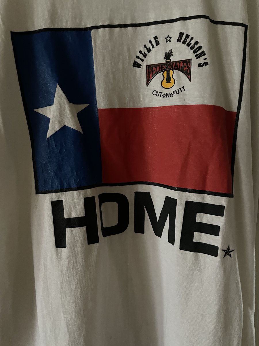 Well, since Texas Independence Day is tomorrow, i will post my homage to Texas and Willie Nelson today!  God Bless Texas!!