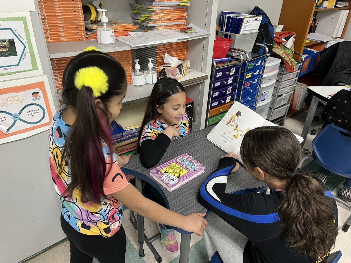 EastPointLibrary tweet media