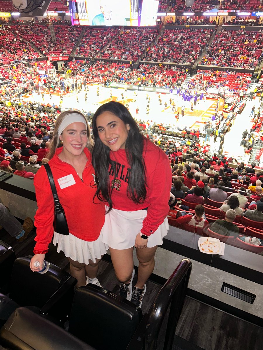 Kiteworks's tweet image. Thank you @Climb_CS for inviting the #Kiteworks team to watch the Maryland vs Northwestern basketball game! 🏀 The team had a great time networking and cheering on the Terrapins. Go Terps! 🐢

#KiteworksChannelFirst #ClimbChannelSolutions #ChannelPartners #Partnership