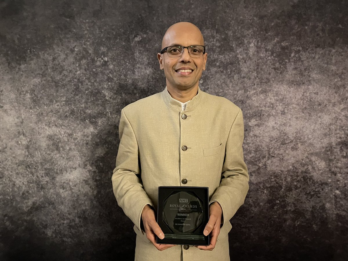 Our Excellence in Research Award winner is Dr Shameer Gopal! 🧪🔬

#RoyalAwards24