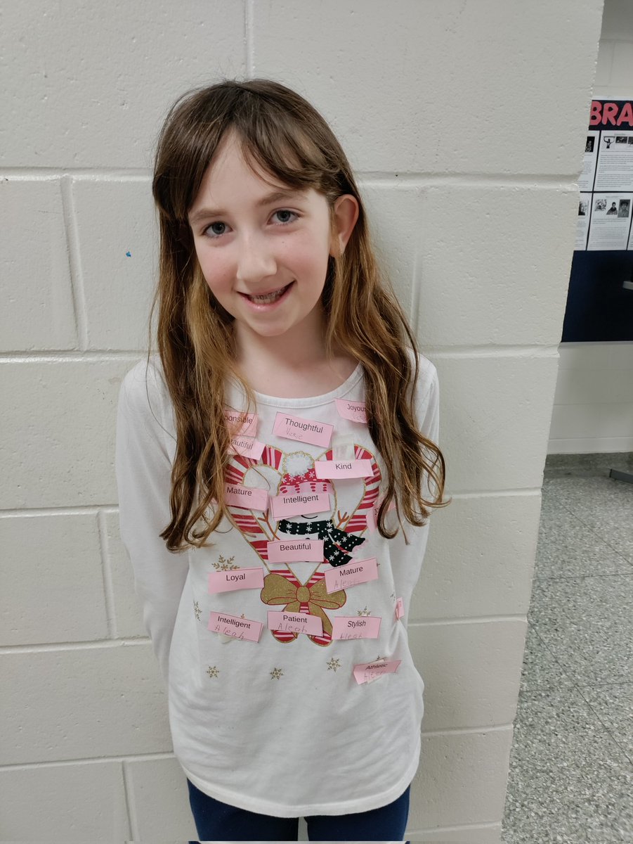 mralexng's tweet photo. Grade 4 practiced sharing words of kindness for pink shirt day. Let's spread the message to lift each other up! Thanks to @SKentsclassroom and @MBlaisclassroom for the inspiration! https://t.co/en4l9U0die