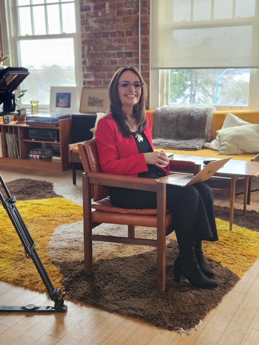 President Dr. Ken Christie interviews Dr. Amy Parent, recipient of the CUFA BC Academic of the Year Award, about her project rematriating the Wilps Ni-ishjoohl memorial pole <a href="/SFU/">Simon Fraser University</a> <a href="/SFU_FA/">SFU Faculty Assoc.</a> #bcpse
Learn more: cufa.bc.ca/cufa-bc-announ…