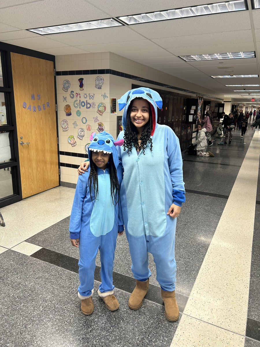 Taylor Randolph tweet media