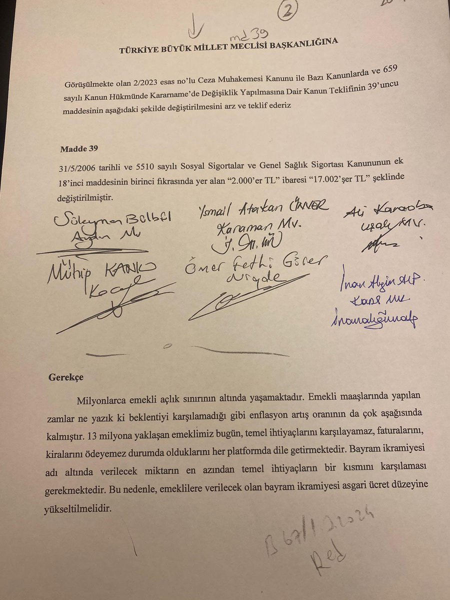 Emekli yurttaşlarımıza bayram ikramiyesinin asgari ücret düzeyinde 17.002 TL olarak belirlenmesine yönelik önergemiz, AKP ve MHP oylarıyla reddedildi..
Adlarına bakmayın, cumhur umurlarında bile değil!
Unutma, unutturma!