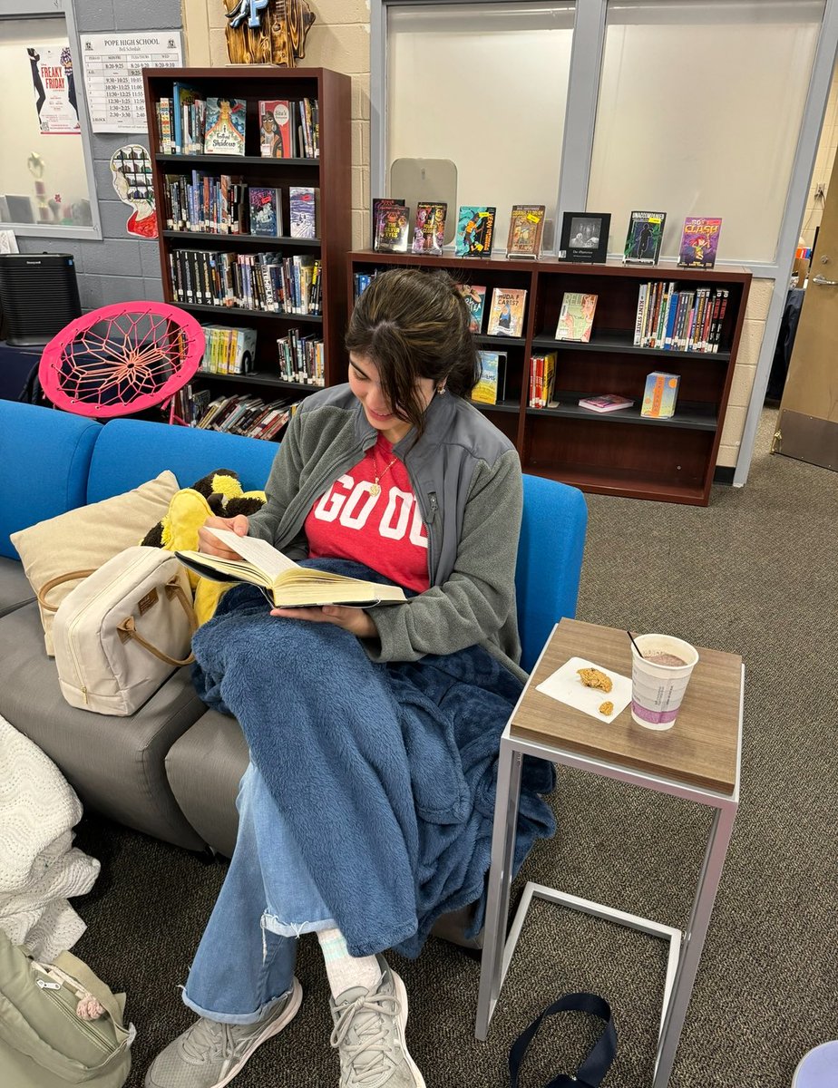 Pope celebrated Read Across America today with a cozy reading day. Hot chocolate, cookies, blanket forts, and books were on the menu. Earlier today, Mrs Sharrow and four seniors participated in Read Across Cobb. They read on Teams to elementary classes from all around the county