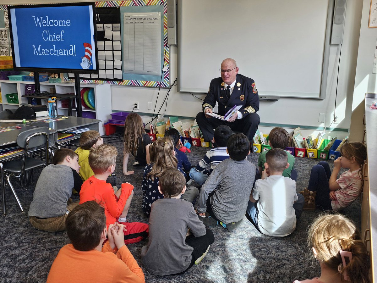 Thank you Chief Marchand from @UptonFireEMS for reading to us and visiting for Read Across America Day! #memupton #wearemursd
