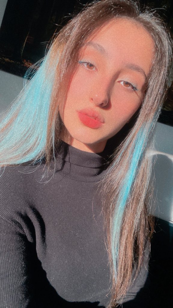 calllmee_G's tweet photo. Sun Kissed 🌞 https://t.co/gTElibwPad