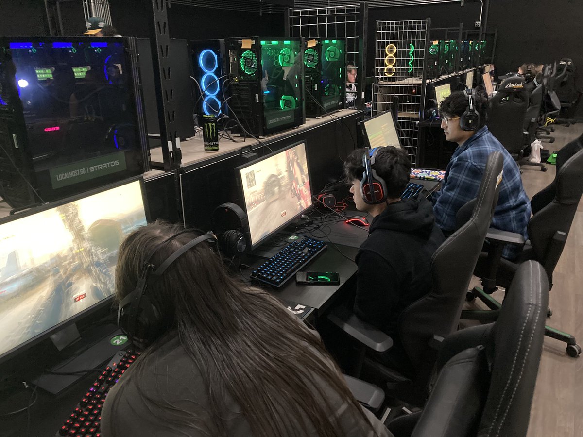 Locked! <a href="/faris_bx/">FarisX</a> <a href="/CurryMCO/">Curry | Rishi</a> <a href="/_DDak_/">Dak</a>