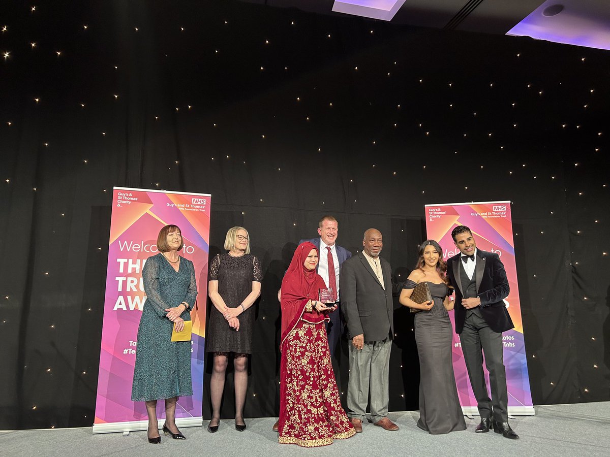 Bookending our <a href="/GSTT/">GST</a> staff awards,our amazing#Essentia  St Thomas’ Portering team. Well done and well deserved to you all.
