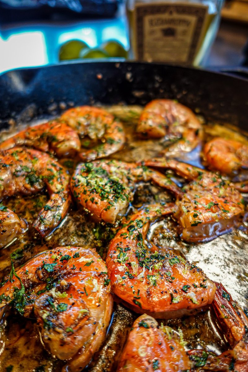 Tequila Lime Shrimp. Smash or Pass? Recipe below. tftibbq.com/tequila-lime-s…