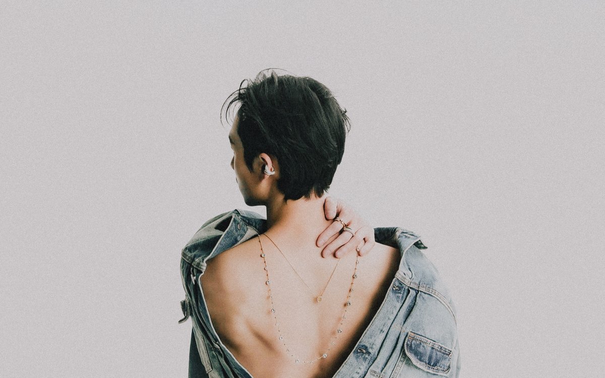 hopeless_stay's tweet image. [ Bang Chan ✨ Nylon Japan ]
Wallpaper ~ PC \ MAC

#방찬 #BangChan #bangchanbestleader #bangchanwallpaper #StrayKidsBangchan #StrayKids #skz #straykidswallpaper #skzwallpaper #스트레이키즈 #STAY #YouMakeStrayKidsStay #NylonStarBangChan #BangChanXNylonJapan #BangChanXSwarovski