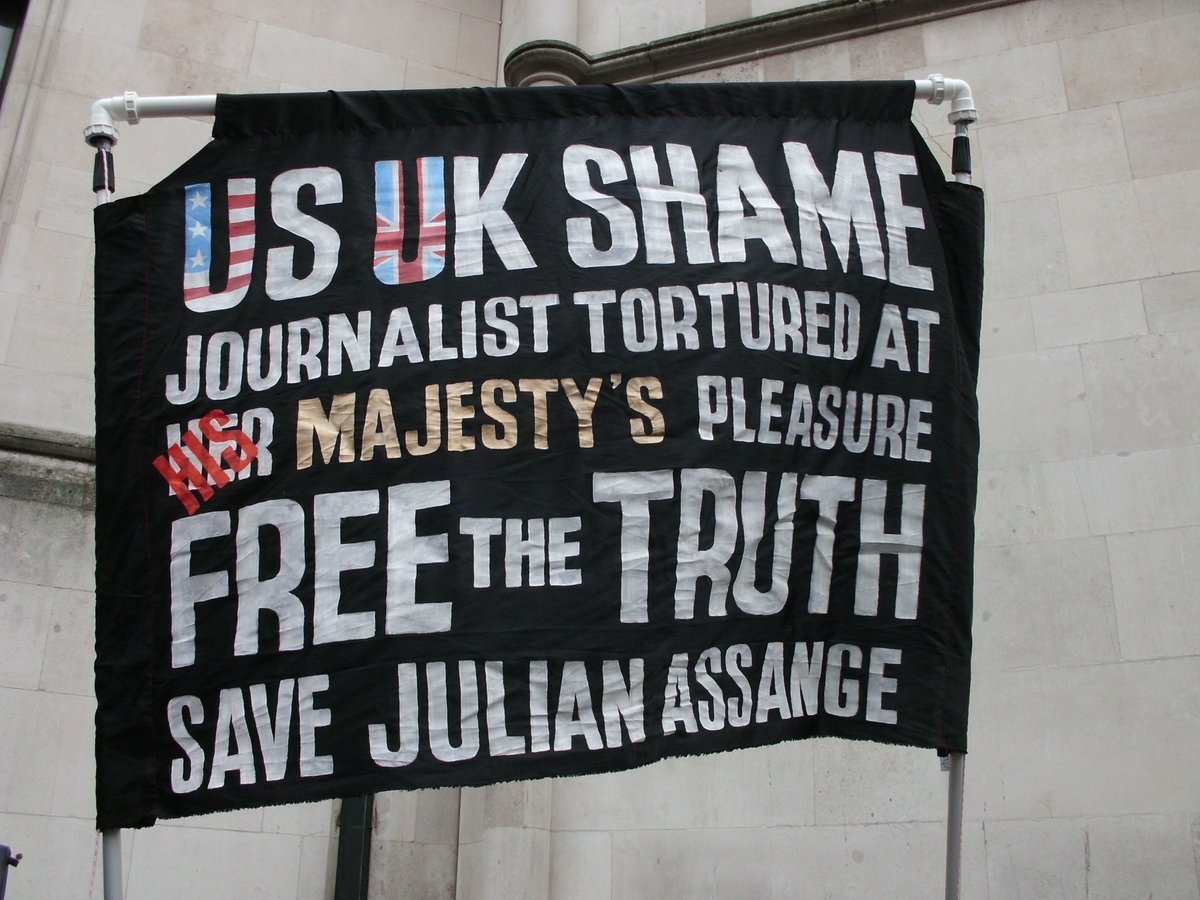 US UK #StopTorturingAssange
#FreeJulianAssangeNOW 
#FreePress #FreeTheTruth