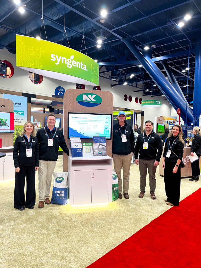 A big shoutout to everyone who stopped by NK Seeds at the #CommodityClassic24! 💙💚 Being able to see and speak with you in person brought so much joy to our team. Here's to growing together! 🌱🌽