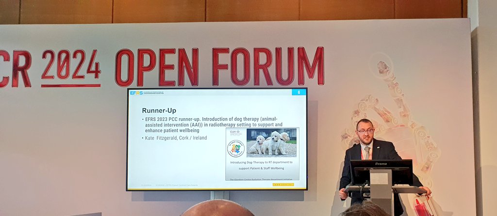 Highlight of Day 3 #ECR2024 was attending Patient Centred Care Awards where runner-up #RT @KFitzgerald2022 presented @CUH_Cork #dogtherapy with @mycaninecompani Anna 🇮🇪 @keatinc @mcgrathe6 Huge congrats to entire team!