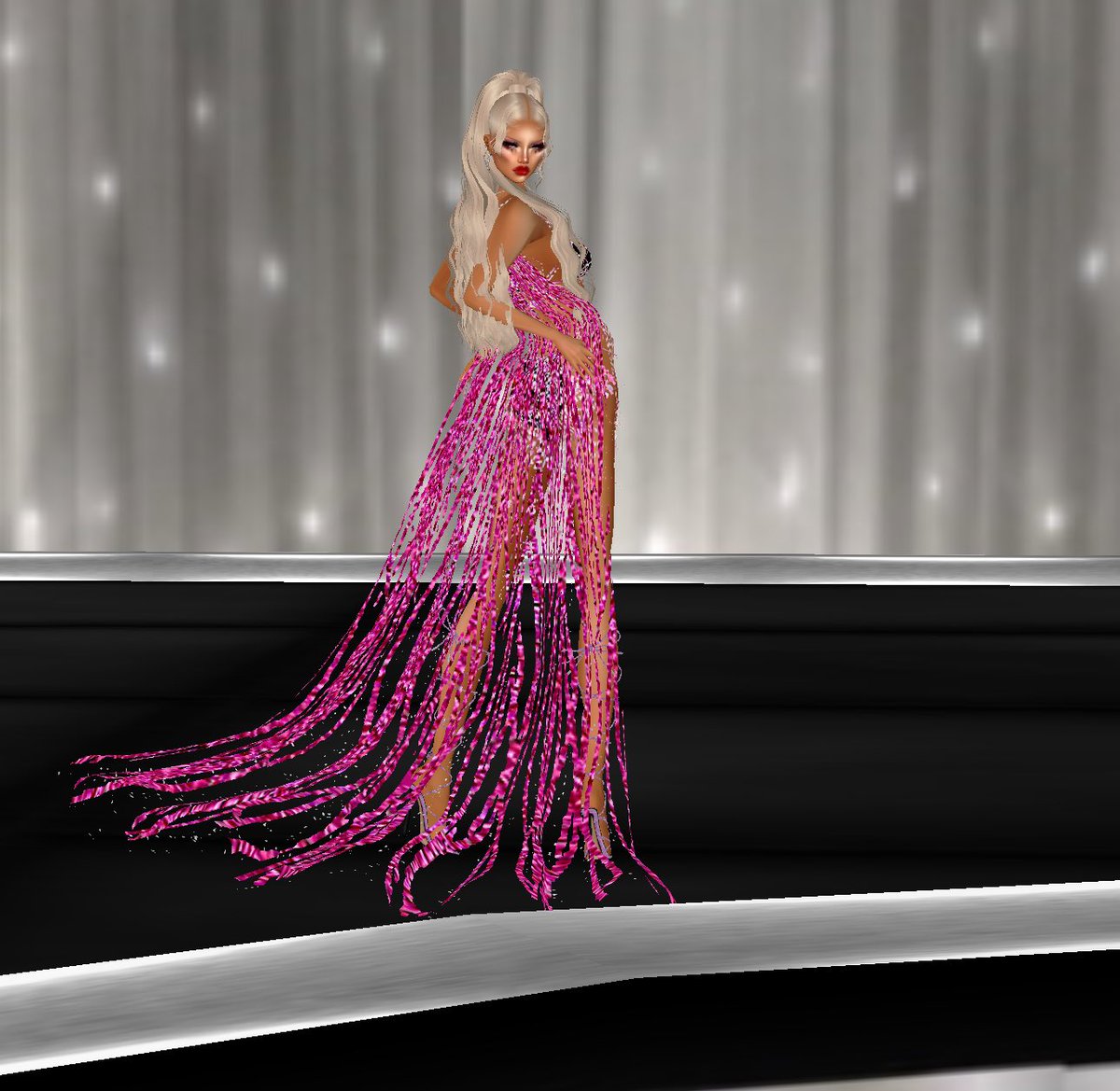 KitanaBijou's tweet image. ITS JUST ME… AND ME 💗 #MATM at the #SorellaRevealParty doing my GiGi proud as usual 💫