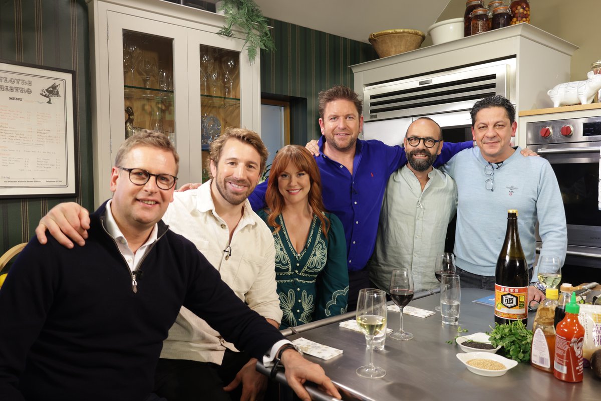 Tomorrow @jamesmartinchef is joined by @ChrisRobshaw and classical singer @CamillaKerslake, while @chamberlinsport drops by to preview this year's Cheltenham Festival. Plus, recipes from chefs @jose_pizarro and @francescocook! 9.30am @itv!