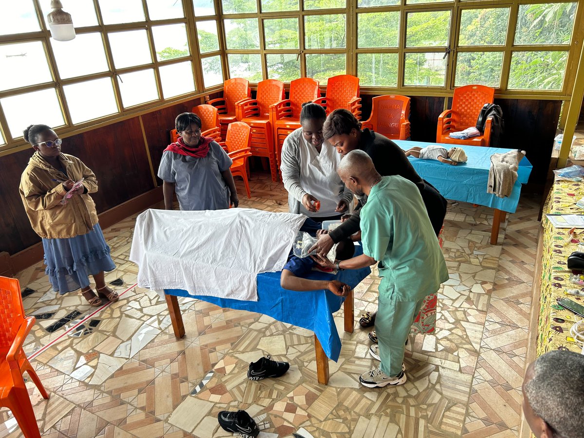 VASTLearning's tweet image. Congrats to the team in Bukavu, #DRC on their successful completion of the #VAST Course and VAST #Wellbeing ! Their VAST journey has just begun; we cannot wait to see what else is in store for them!
@wfsaorg 
@PainRwanda 
@SmileTrainAfric 
@SAFE_courses 
@CAS_IEF 
@Anesthesia_UR