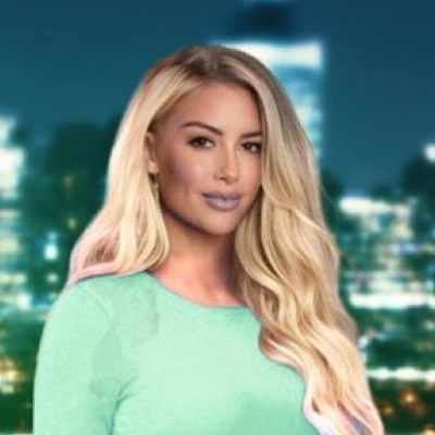 BebeReports's tweet photo. RP Awards Ultimate Baller Wife Winner: @CassiePCarlisle #BallerWivesChi #BallerWivesTwitt https://t.co/JbLx3DKnIE