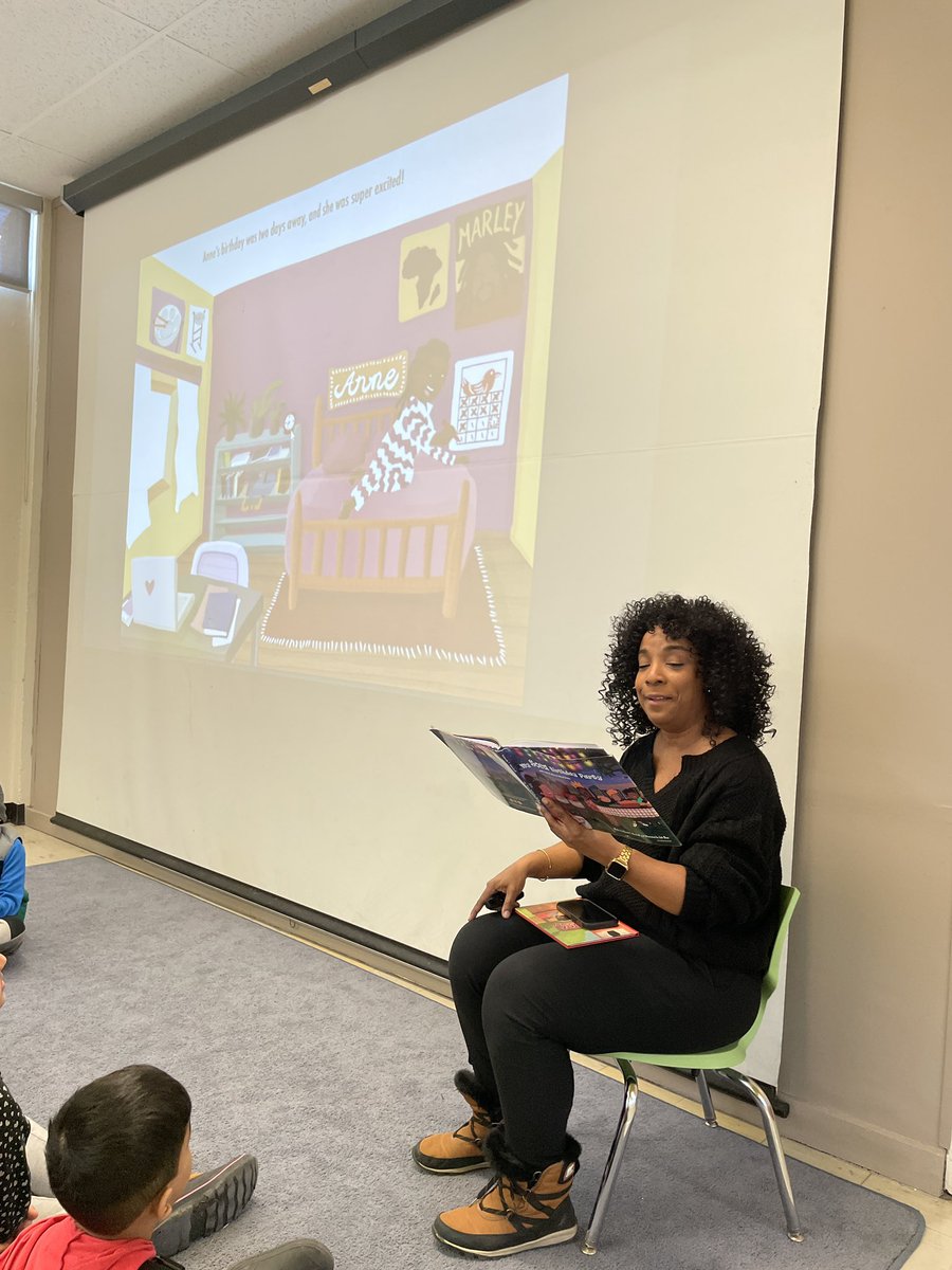 Kindergarten A and our Grade 3 buddies @sumreenkhan33 visited @torontolibrary’s Victoria Village branch to see @Author_YTM share her stories and passion for the written word. My favourite part was the dance party at the end of reading, “My Soca Birthday Party”.