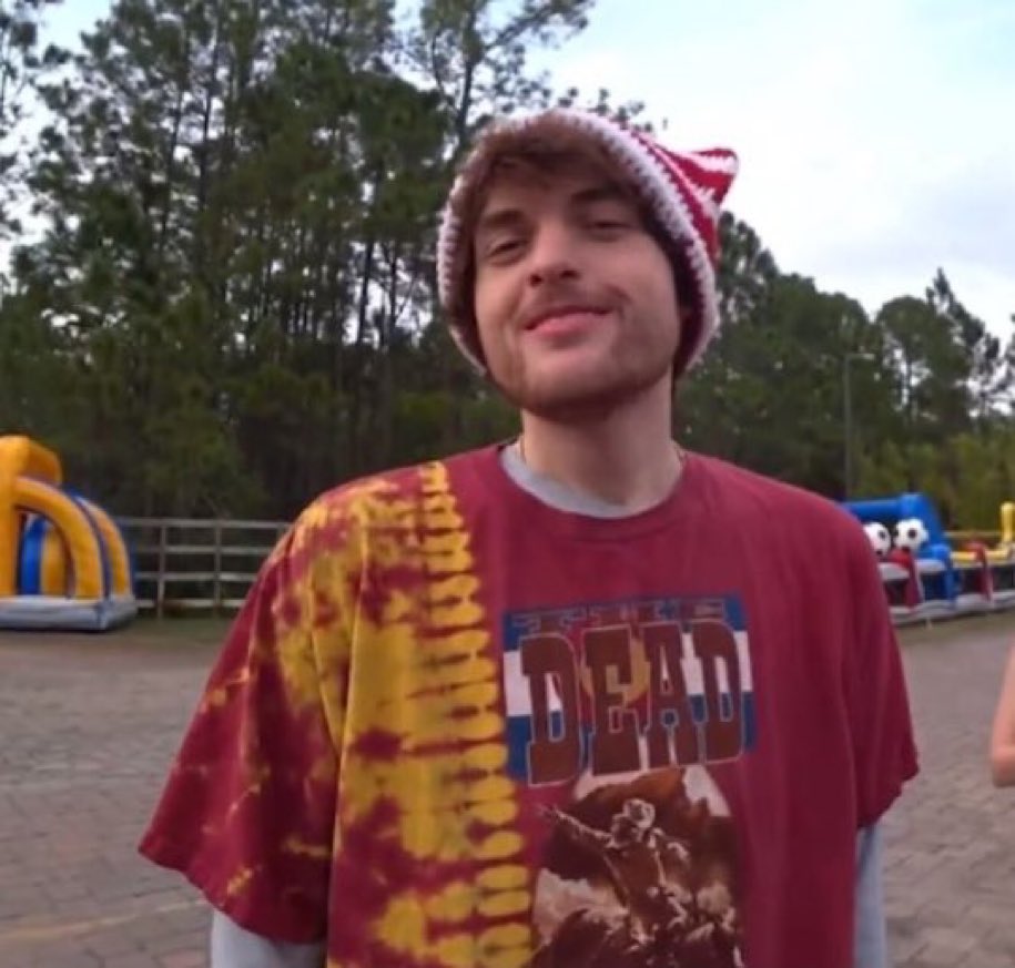 Even though the last time we saw him was this outfit, idc. I love him 🥰🙌☺️💕💕 cutie pie