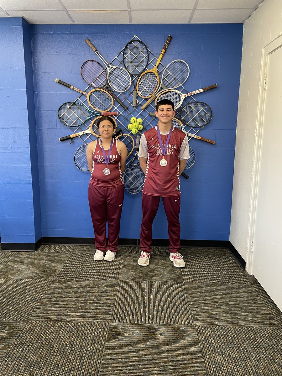 Awesome job at the Brackenridge invitational. Congrats to Ava, girls singles division Champion!!  Congrats to Nate and Melorie mixed doubles Championship runner-up!! #PTN @HighlandsOwlsFB @HHSOwlAthletics @HighlandsOwlsBC