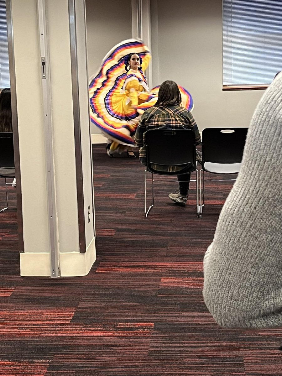 GorrinJM's tweet image. Got to see some amazing talent and reconnect with former professors at the @UNOmaha World Language Fair. Great event!