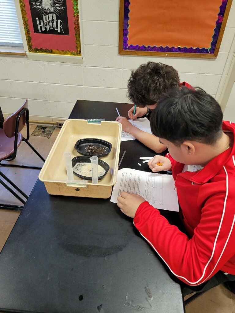 Raytown Middle (@rqsraytownmidd) on Twitter photo Shoutout to Mr. Giddens 8th Grade Science!
8th Grade Science - Students were modeling erosion and deposition through agents of wind and water.
#WeAreRaytown <a href="/RaytownSchools/">Raytown Schools</a> <a href="/DrPenK/">๐๐ป. ๐๐ฎ๐ท๐ฎ๐ต๐ธ๐น๐ฎ ๐. ๐๐ช๐ป๐ฝ๐ฒ๐ท-๐๐ท๐ธ๐๐ถ</a> Shoutout to Mr. Giddens 8th Grade Science!
8th Grade Science - Students were modeling erosion and deposition through agents of wind and water.
#WeAreRaytown <a href="/RaytownSchools/">Raytown Schools</a> <a href="/DrPenK/">๐๐ป. ๐๐ฎ๐ท๐ฎ๐ต๐ธ๐น๐ฎ ๐. ๐๐ช๐ป๐ฝ๐ฒ๐ท-๐๐ท๐ธ๐๐ถ</a>