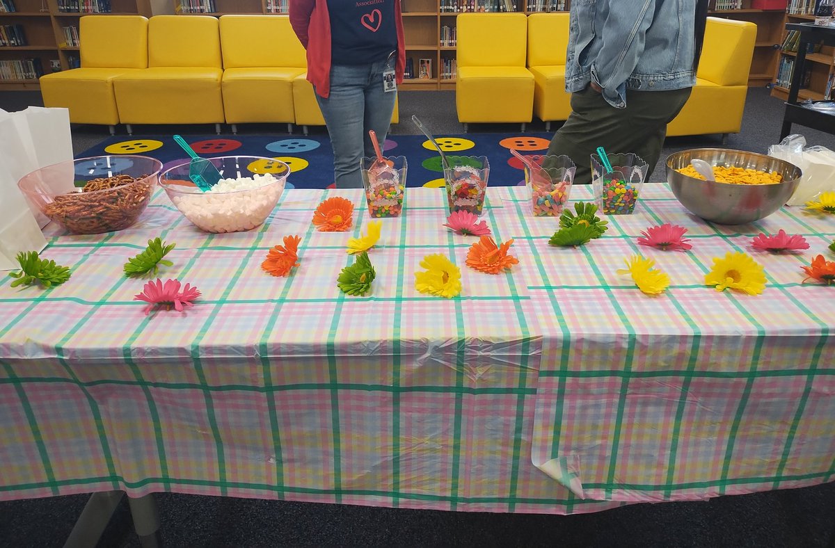 sara rossett tweet media