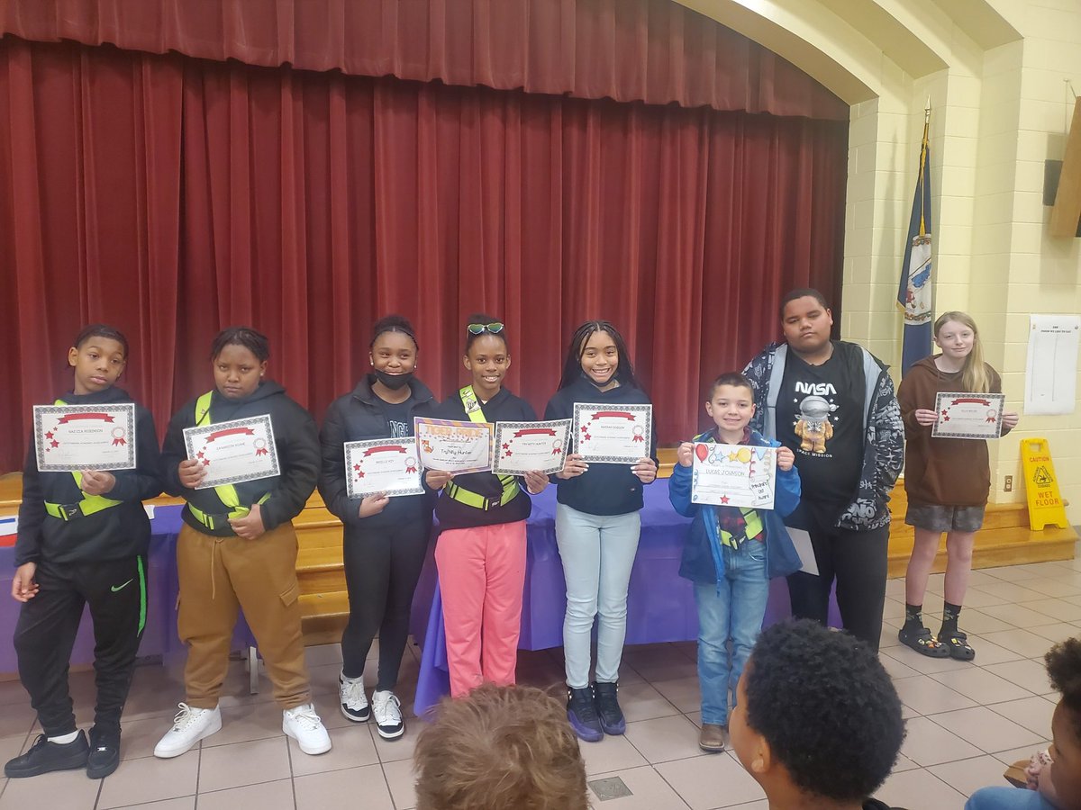 TigersCCES's tweet photo. Last week, CCES had its Second Nine Weeks Awards Ceremony to recognize students for H.E.R.O (Attendance), A Honor Roll, A/B Honor Roll, and Tiger Pride. Congratulations to all the award winners! We can't wait to see what the next nine weeks have in store! #TigerPride https://t.co/2BdlgLekz3