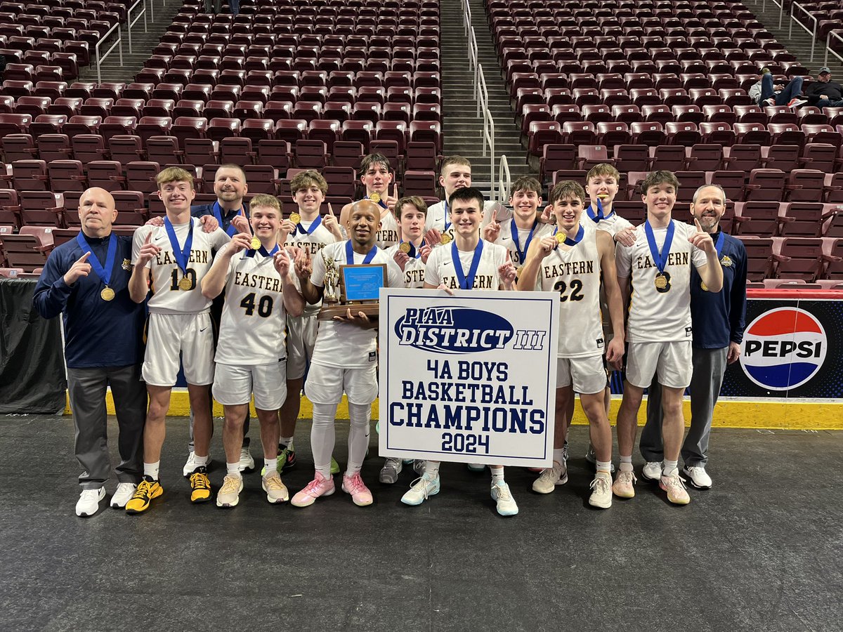Eastern York defeated Big Spring, 55-50, to capture the PIAA District III Boys 4A championship. It’s the Golden Knights 4th district title and its first since 2010.