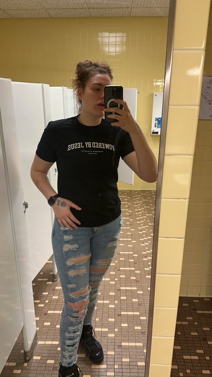 proudly representing <a href="/undrdogathletix/">UNDRDOG ATHLETIX</a> and sharing the word of god with all of y’all 🫶🏽🔥 USE my code to get 15% OFF ALYSSATORGERSON
Also click this link to order
 undrdogx.com/?ref=mzshqe0b