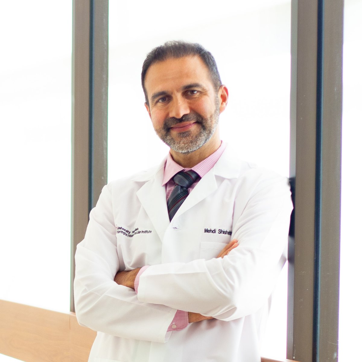 As a result of Dr. Mehdi Shishehbor's transformative research, @UHhospitals Harrington Heart & Vascular Institute is being included in this year's #STATMadness tournament! Learn more and vote here: statnews.com/feature/stat-m…