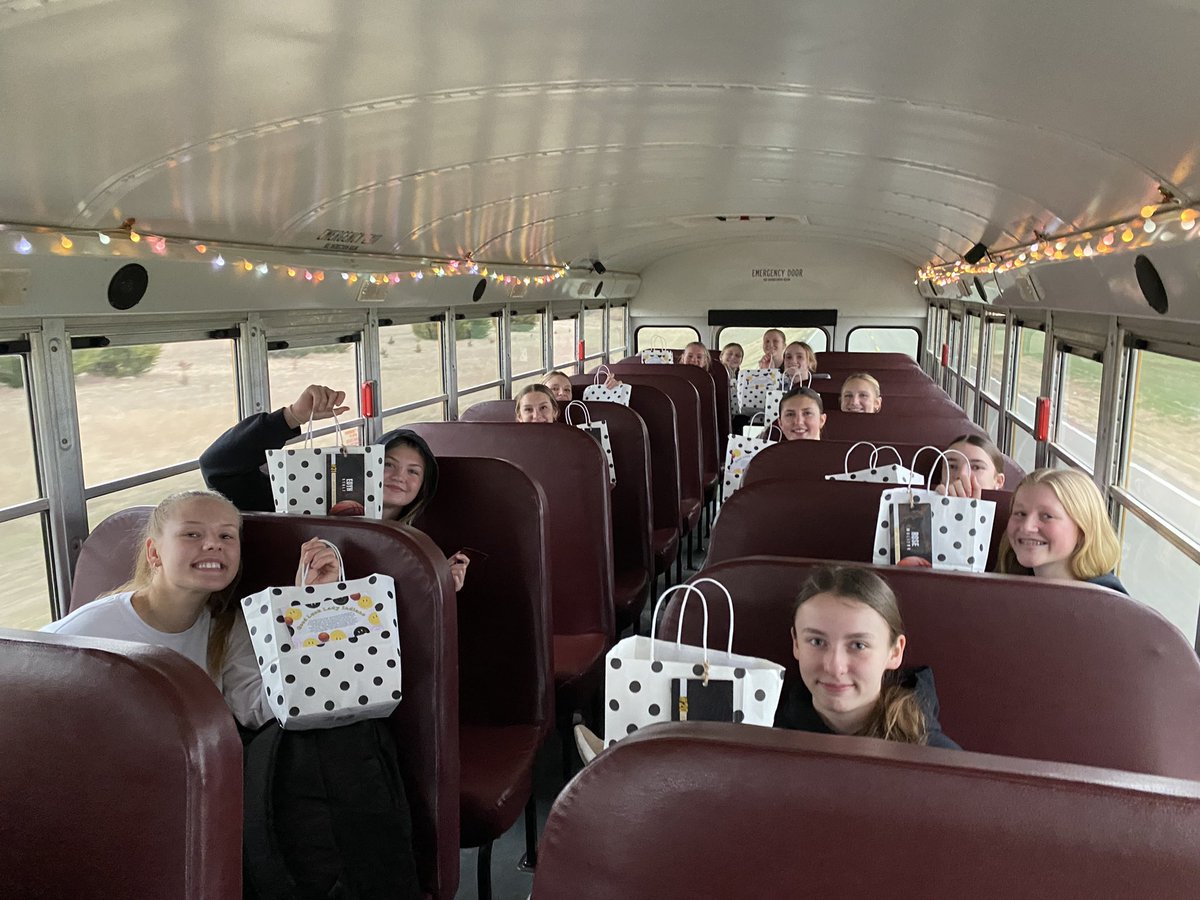 Thanks for the travel goodies <a href="/AndaleVB/">Andale Volleyball</a> We appreciate the support!