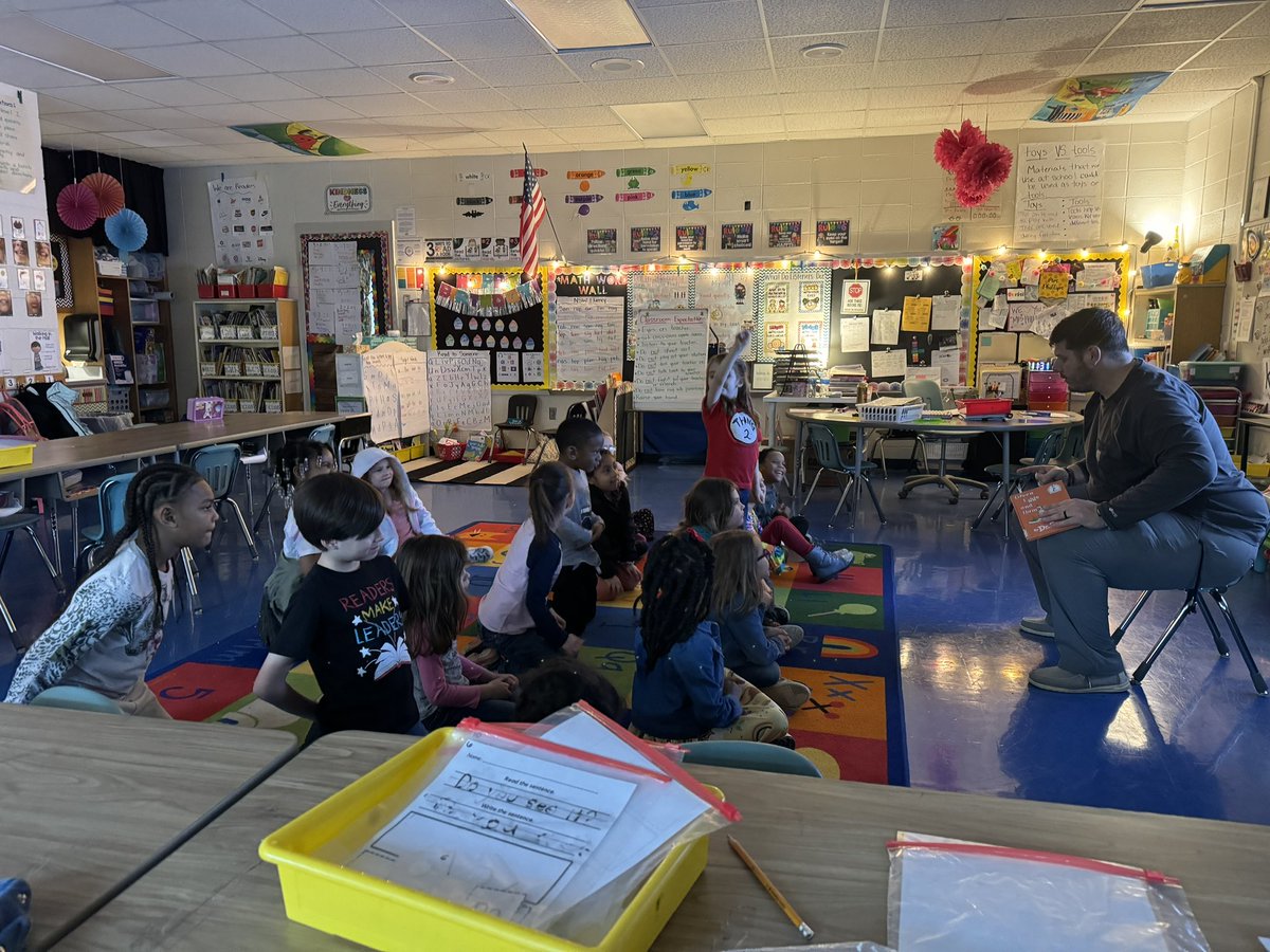 Ashley Phillips tweet media