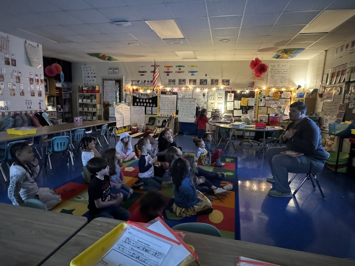 Ashley Phillips tweet media