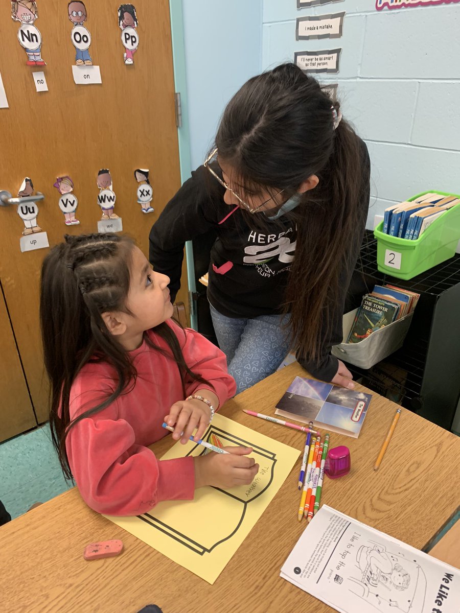 Today we had an amazing opportunity to buddy read in Mrs. Zapata’s class to celebrate Read Across CAS! @CASCougars @UniondaleUFSD #cascougarpride #ReadAcrossAmericaDay #buddyreading