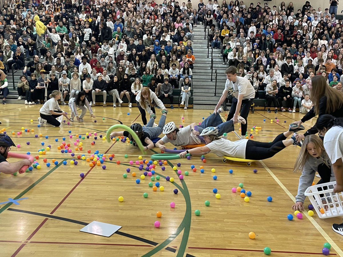 Amazing rally today to celebrate the unveiling of our Unified Champion Schools National Banner! Thank you to everyone who joined us today!! #LiveUnified #SOMN #SONA