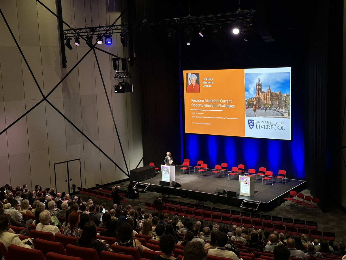 PathologyRCPA's tweet image. Day 2 of #PathUpdate2024 - Prof Sir Munir Pirmohamed @MPUoL presents the first plenary, discussing #PrecisionMedicine and its current opportunities and challenges.

#PathUpdate2024 #AnswersInAdelaide