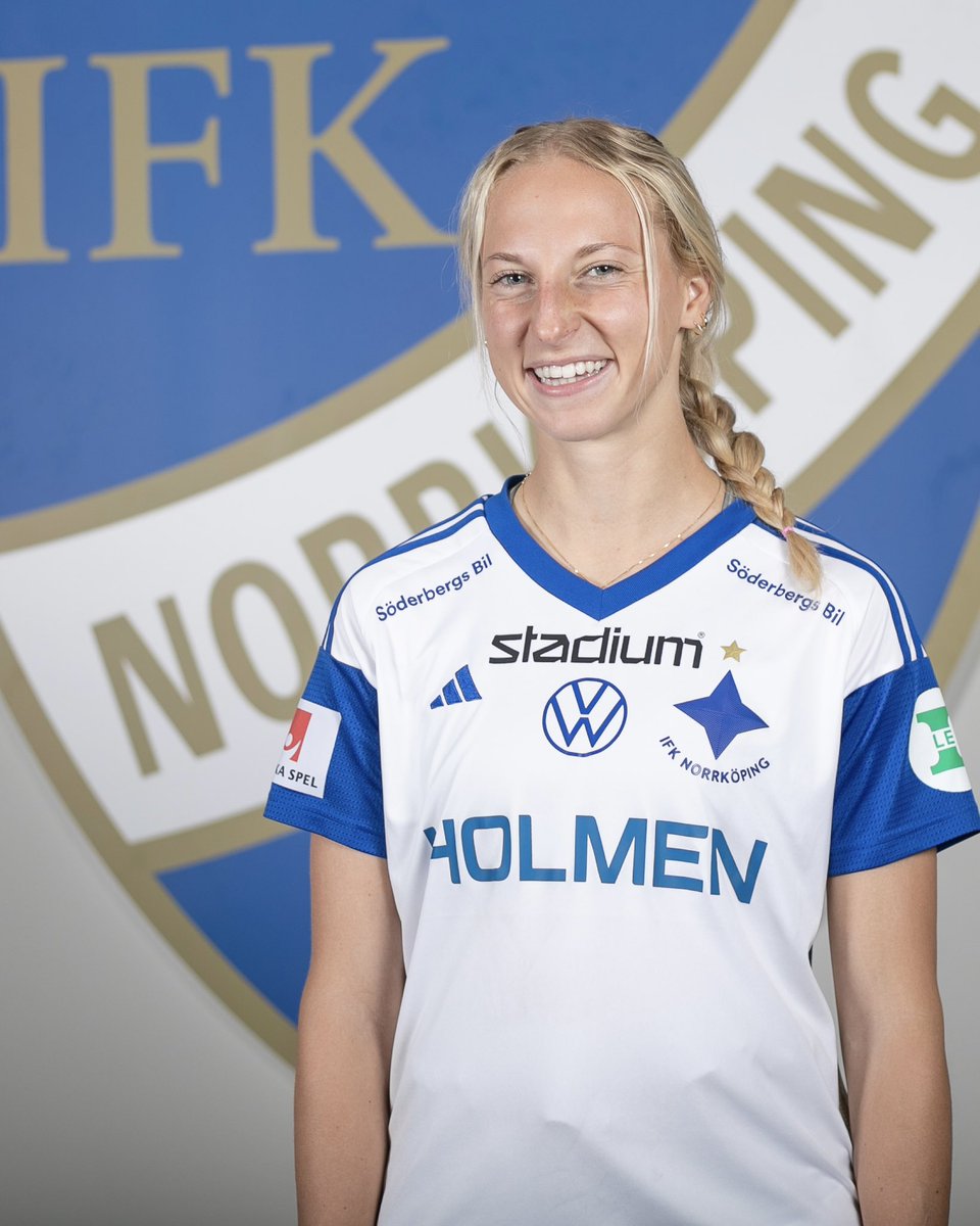 Hawkeye Soccer (@hawkeyesoccer) on Twitter photo Samantha Cary signs with <a href="/ifknorrkoping/">IFK Norrkรถping</a> โ๏ธ
๐๐ฒ ๐ด๐ฟ๐ฒ๐ฎ๐, ๐
#Hawkeyes x <a href="/samcaryy/">Sam Cary Angel</a> Samantha Cary signs with <a href="/ifknorrkoping/">IFK Norrkรถping</a> โ๏ธ
๐๐ฒ ๐ด๐ฟ๐ฒ๐ฎ๐, ๐
#Hawkeyes x <a href="/samcaryy/">Sam Cary Angel</a>
