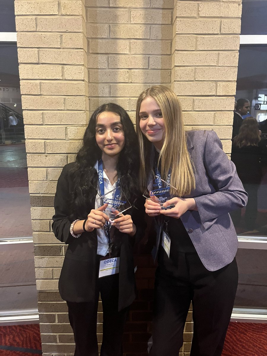 Mrs. Brashier (@wcsshsrb) on Twitter photo Congratulations to our Summit DECA International Career Development Conference Qualifiers! <a href="/wcsSHS/">Summit High School (TN)</a> <a href="/wcsSHSCTE/">Summit High School CCTE</a> <a href="/wcsCCTE/">wcsCCTE</a> Congratulations to our Summit DECA International Career Development Conference Qualifiers! <a href="/wcsSHS/">Summit High School (TN)</a> <a href="/wcsSHSCTE/">Summit High School CCTE</a> <a href="/wcsCCTE/">wcsCCTE</a>
