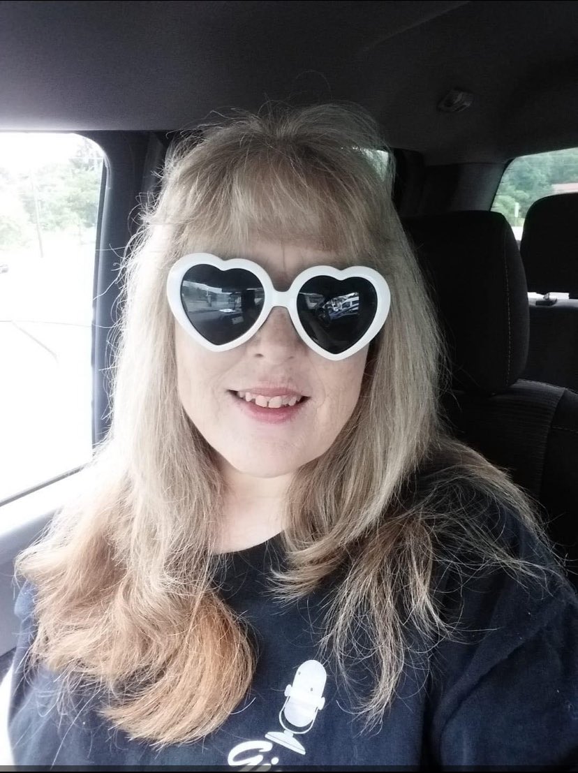 DJ Daisy tweet media