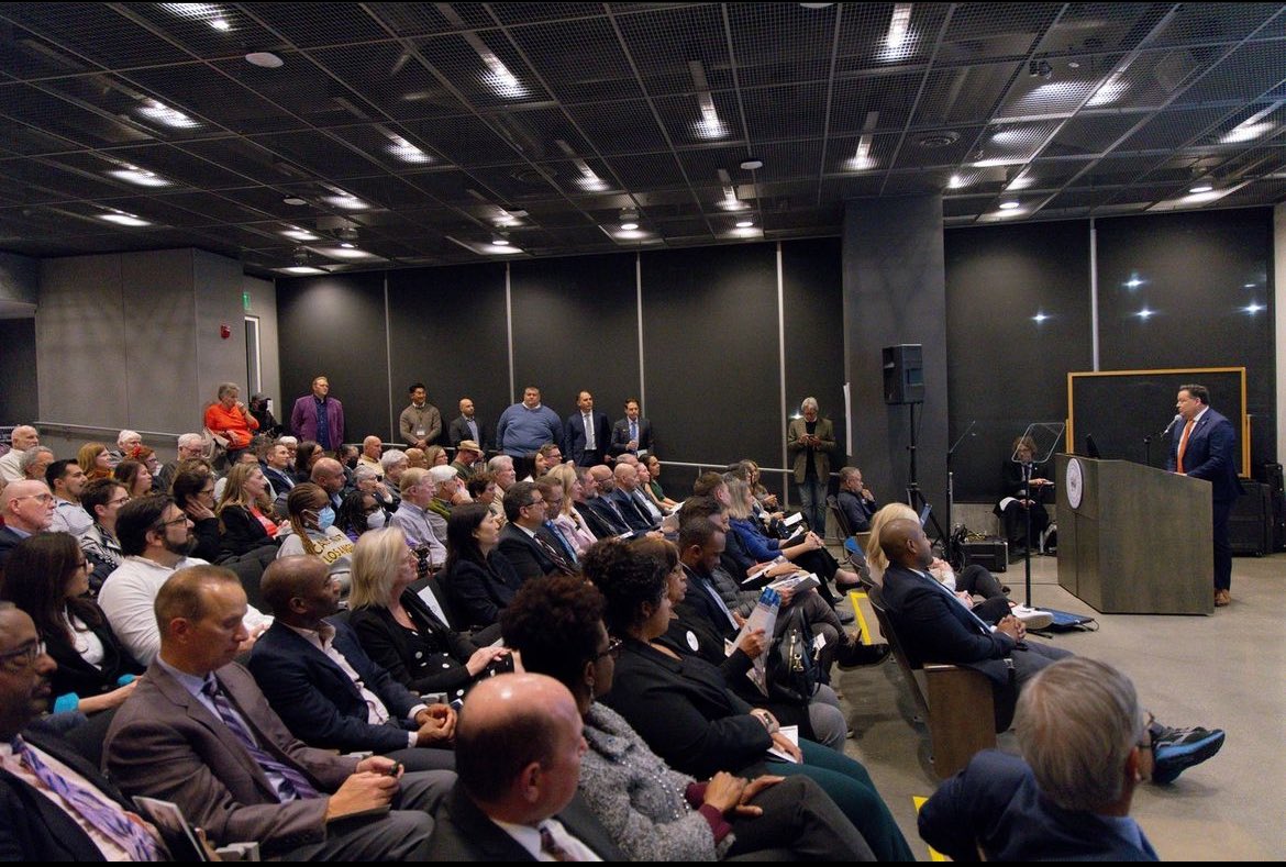 Had the opportunity to share my role as an organic chemist & my journey to Caltech as a Pasadenan @ the mayor’s 2024 State of the City Address. @PasadenaGov @Caltech @CaltechCCE @CaltechCCID