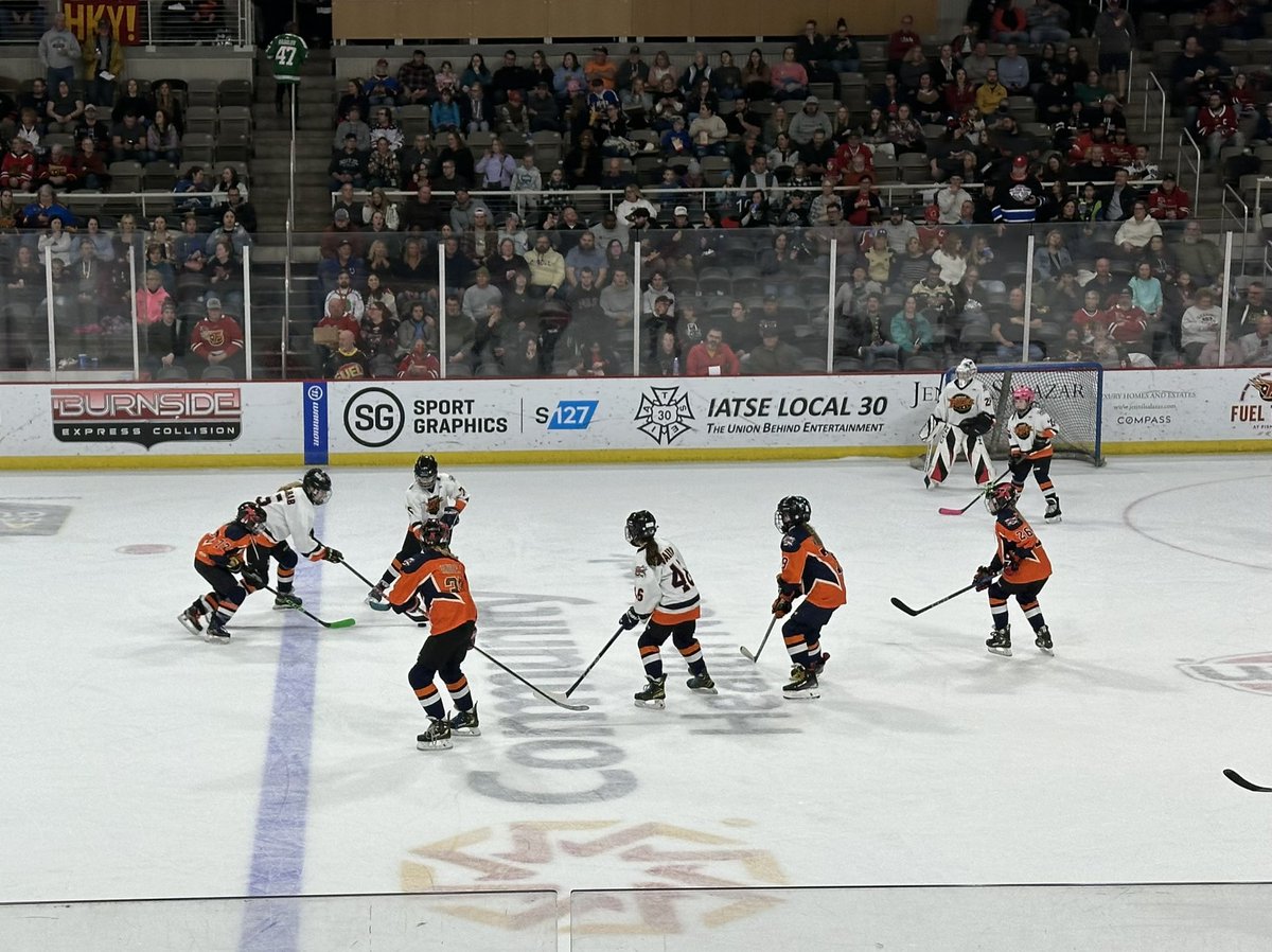 coleuzu's tweet photo. Thank you @IndyFuel for having our girls to celebrate #womeninhockey during intermission!!   What a fun experience for all of us! My #35 loved it! https://t.co/twcOI4RZuv