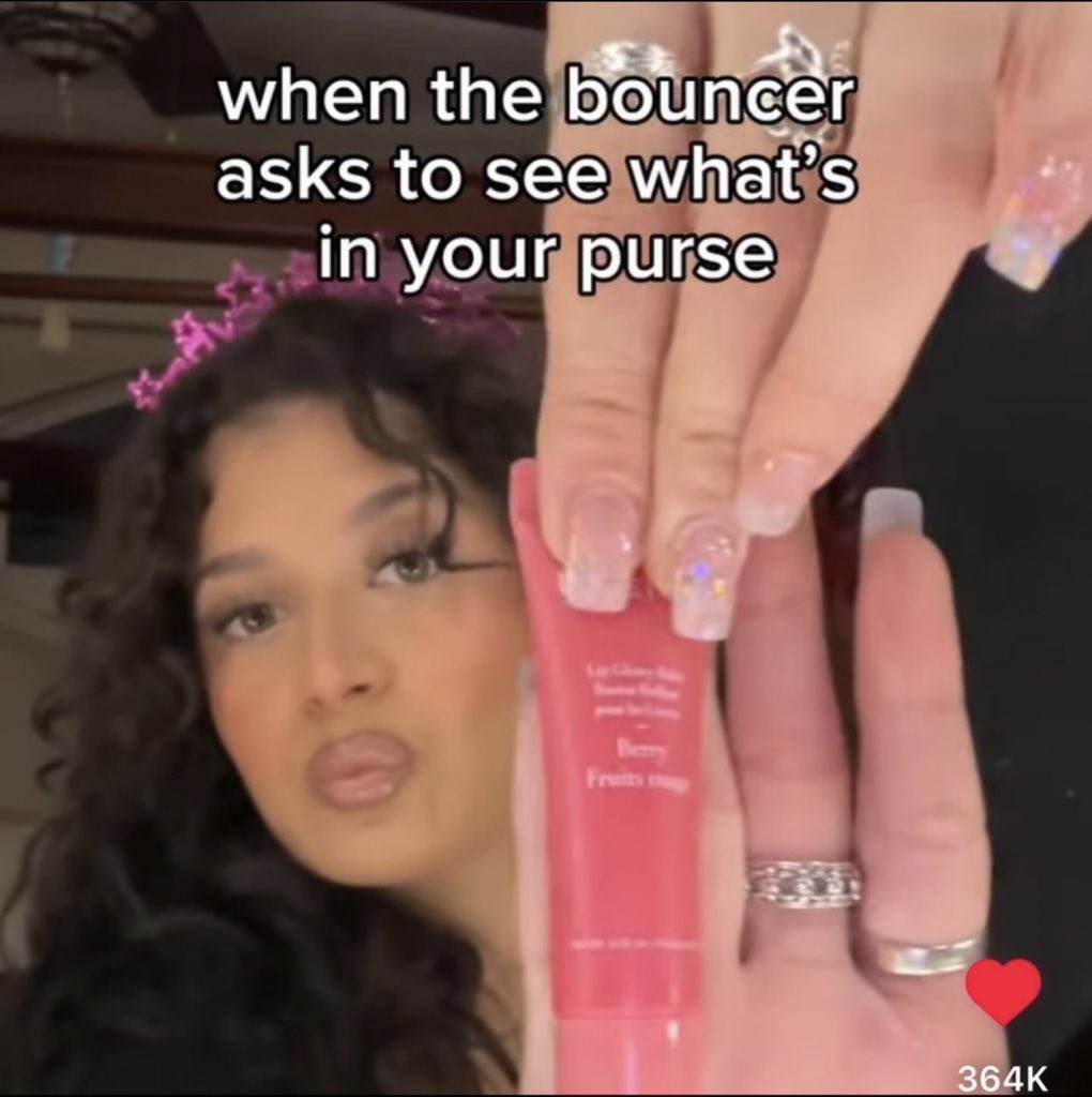 The Notorious J.O.V. (@whotfisjovana) on Twitter photo 